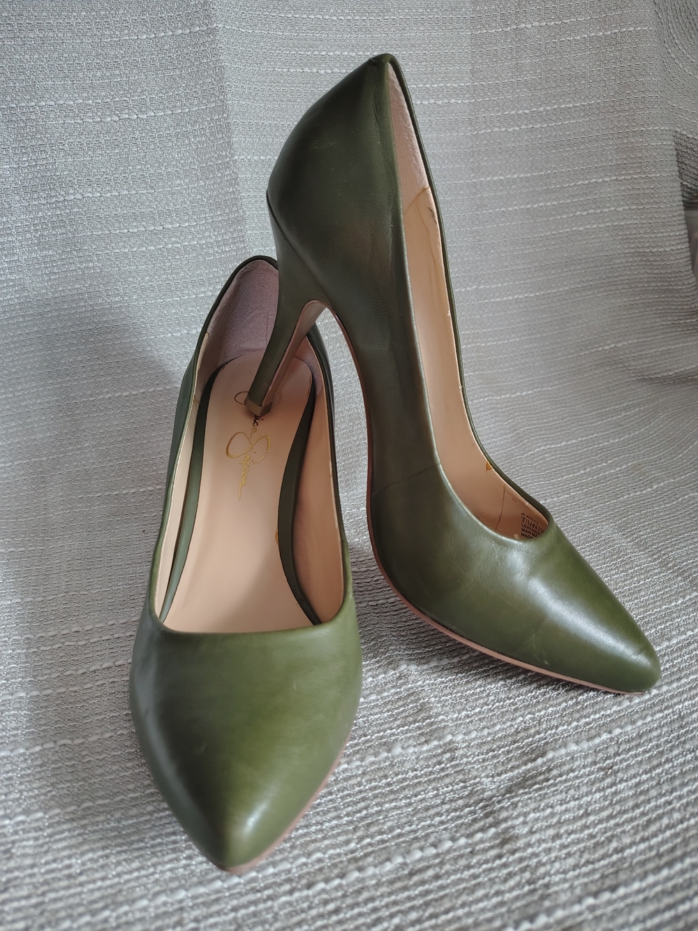 Jessica Simpson Olive Green Leather Pointed Toe Pumps Wide 7.5W
